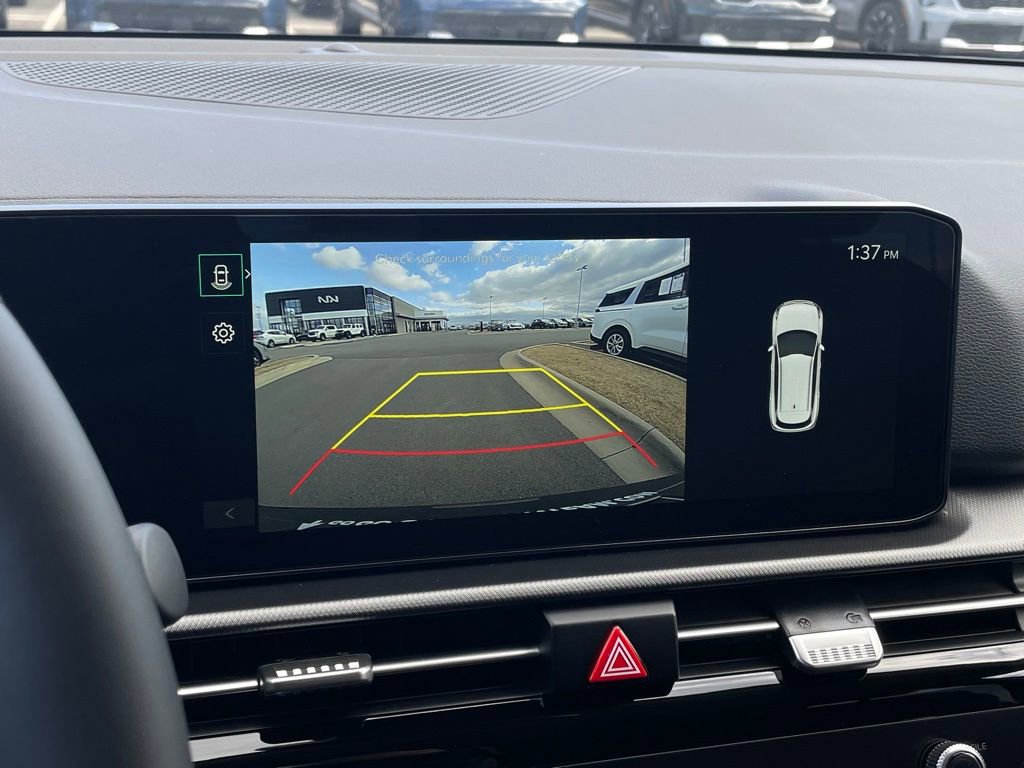 New 2026 Kia Sportage LX FWD image 15