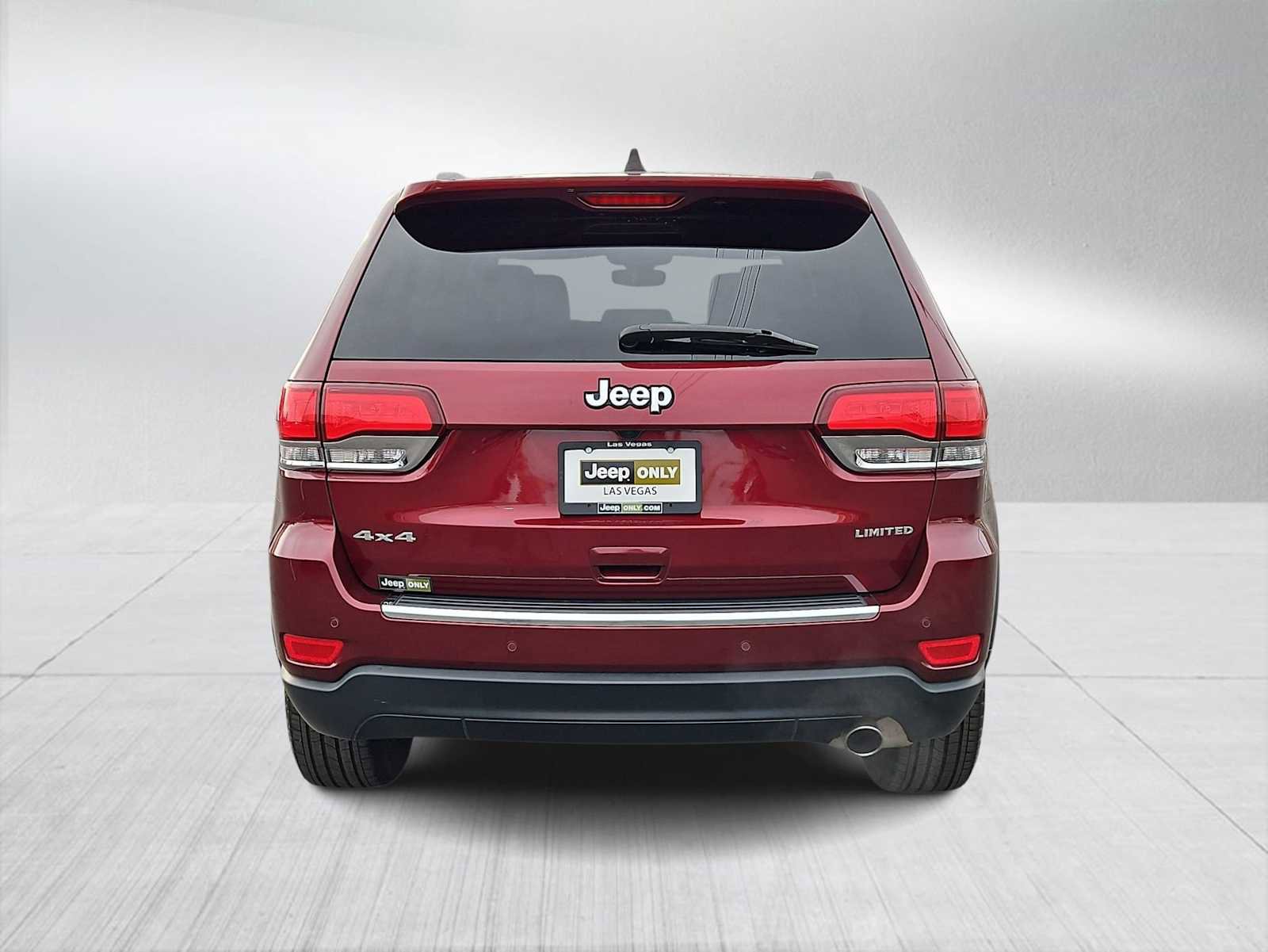 Used 2022 Jeep Grand Cherokee Limited image 7