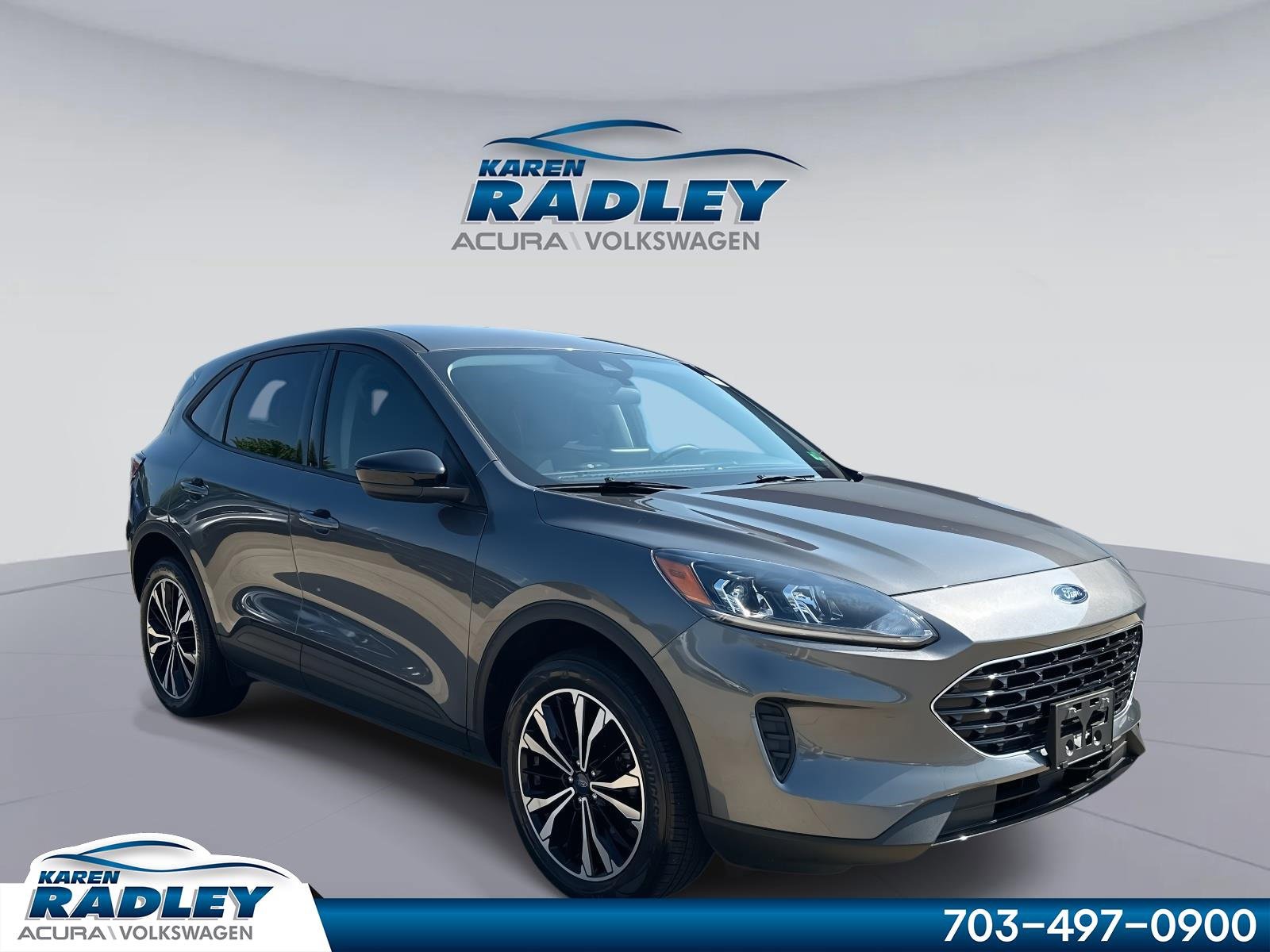 Used 2022 Ford Escape SE w/ SE Sport Appearance Package