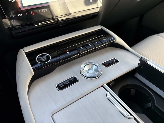 New 2026 Lincoln Navigator L Reserve w/ Jet Appearance Package AWD/4WD image 29