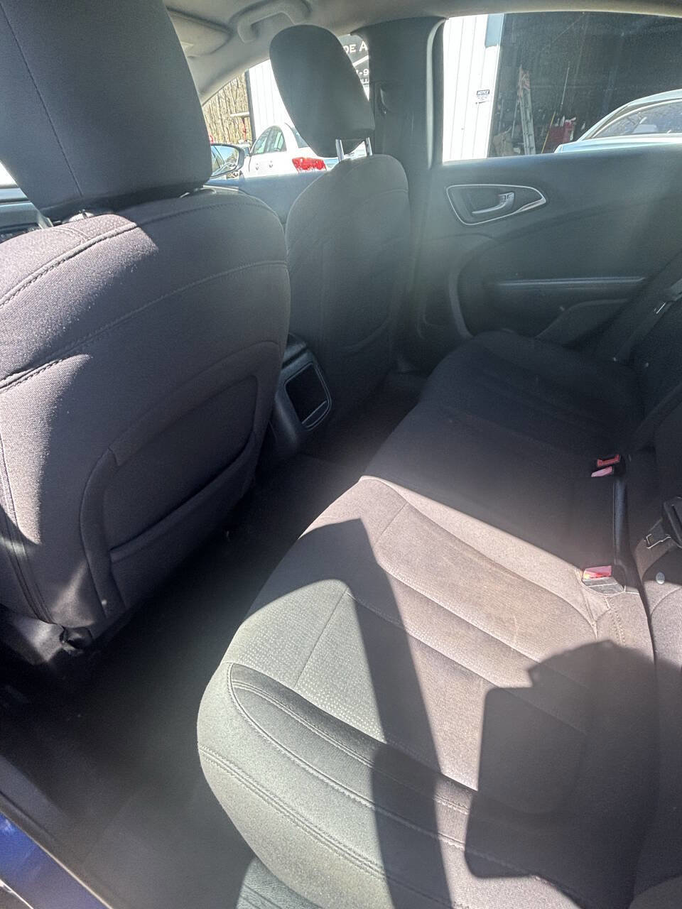 Used 2015 Chrysler 200 Limited image 12