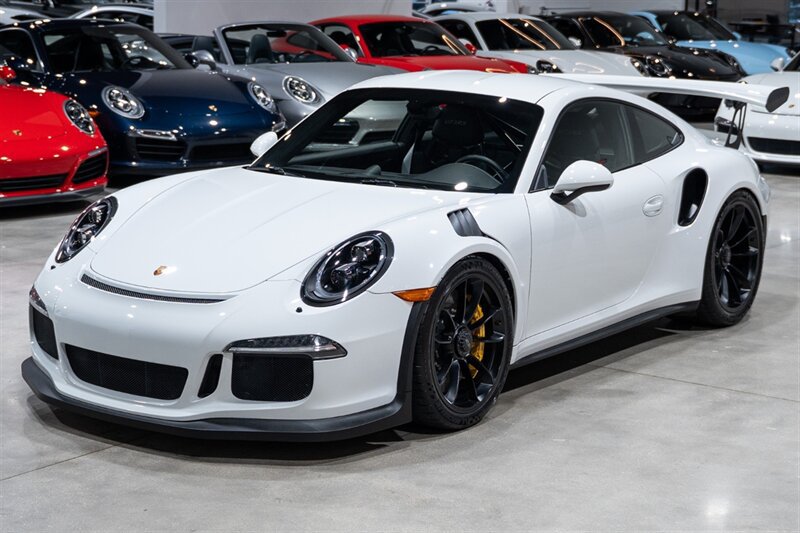 Used 2016 Porsche 911 GT3 RS RWD image 10