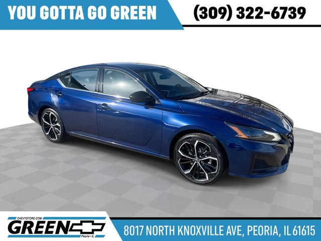 Used 2024 Nissan Altima 2.5 SR image 1