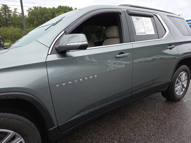 Used 2022 Chevrolet Traverse LT AWD/4WD image 36