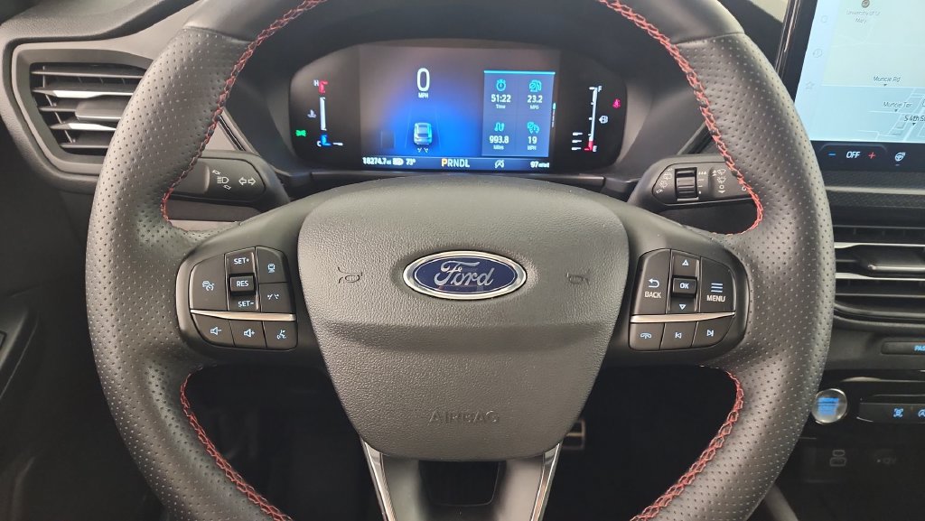 Used 2024 Ford Escape ST-Line w/ Tech Pack #1 AWD/4WD image 12