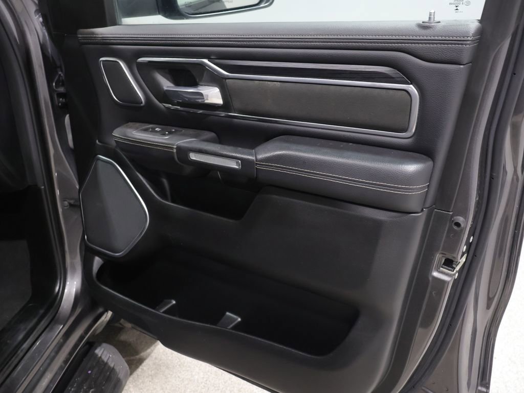 Used 2023 RAM 1500 Laramie AWD/4WD image 24