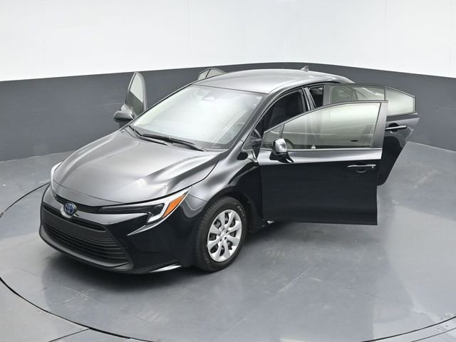 Used 2024 Toyota Corolla LE image 51
