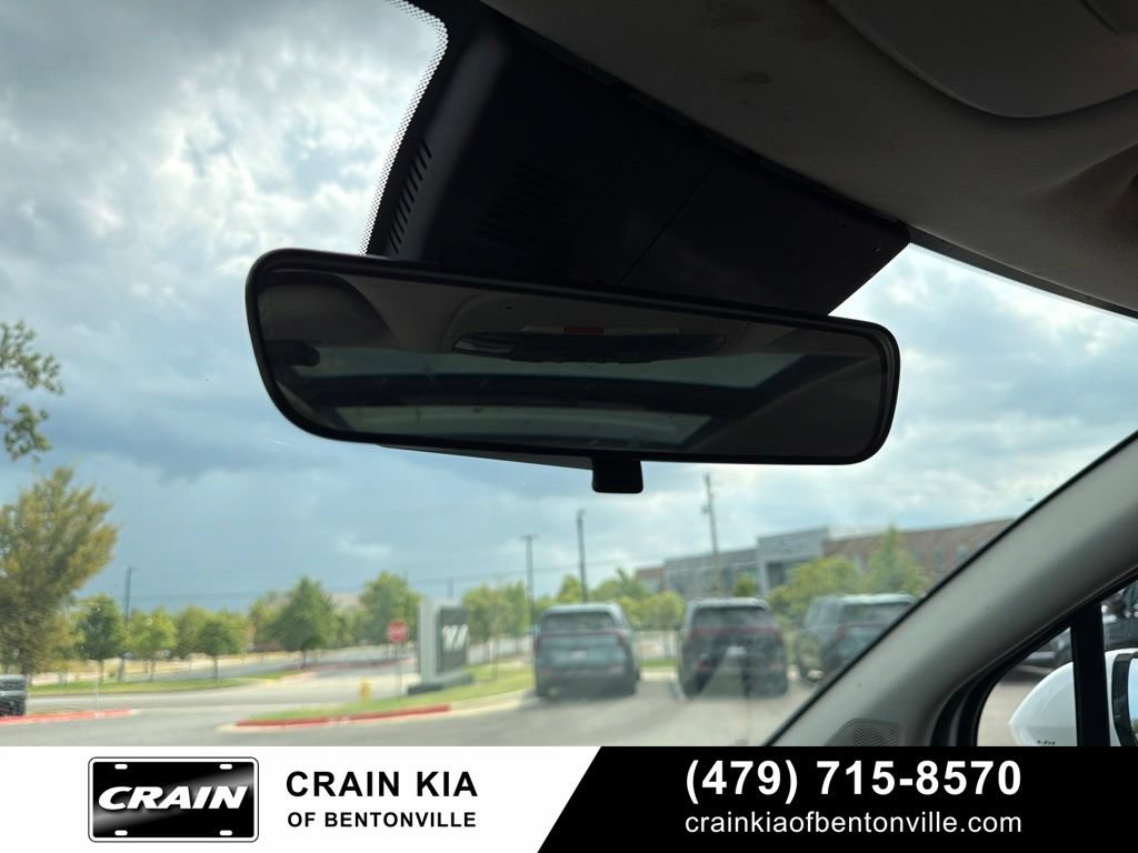 Certified 2025 Kia Sportage SX FWD image 25