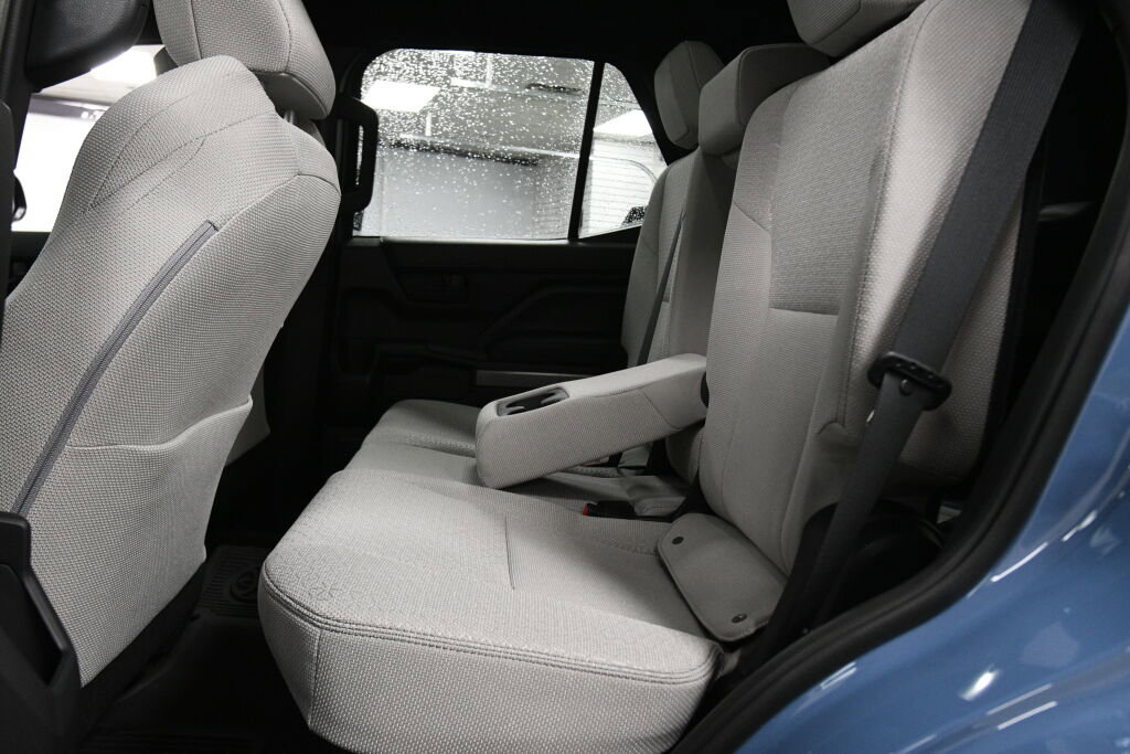 Used 2025 Toyota 4Runner SR5 image 19