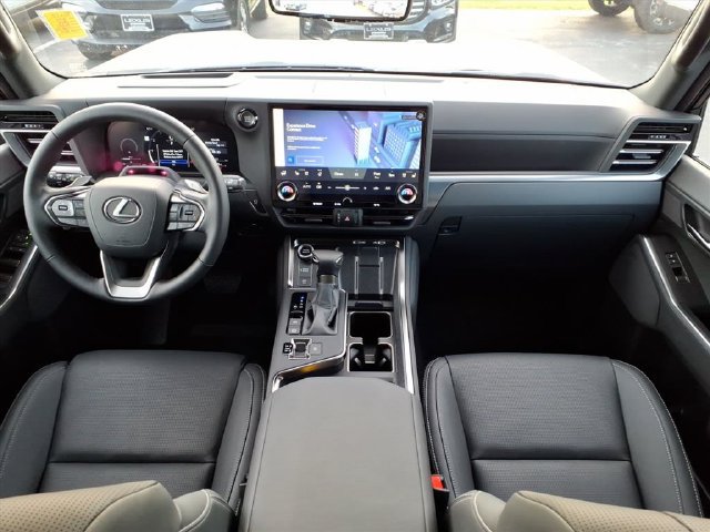 New 2026 Lexus GX 550 w/ Cold Area Package AWD/4WD image 16