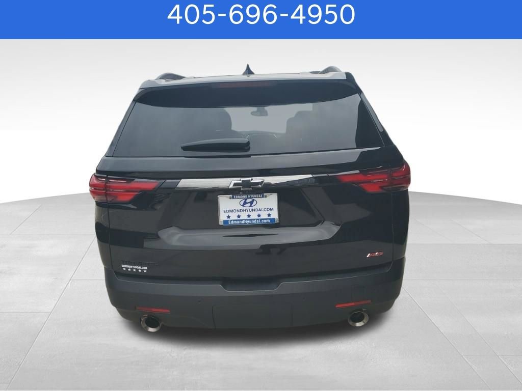 Used 2022 Chevrolet Traverse RS FWD image 7