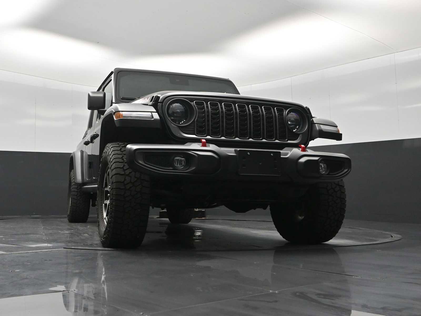 Used 2024 Jeep Gladiator Rubicon w/ Convenience Group image 24