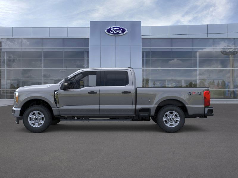 New 2026 Ford F350 XLT image 3
