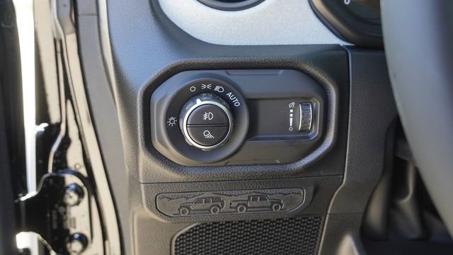 New 2026 Jeep Gladiator Sport AWD/4WD image 19