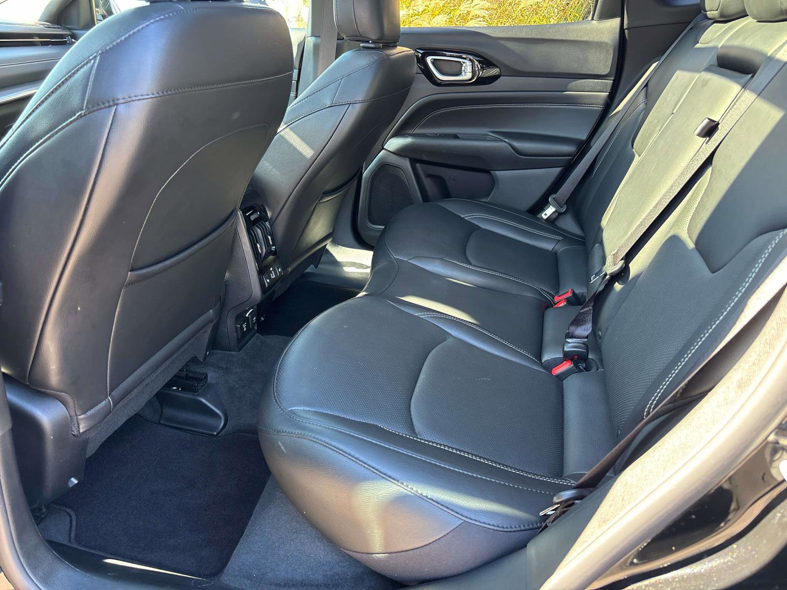 Used 2022 Jeep Compass High Altitude image 9