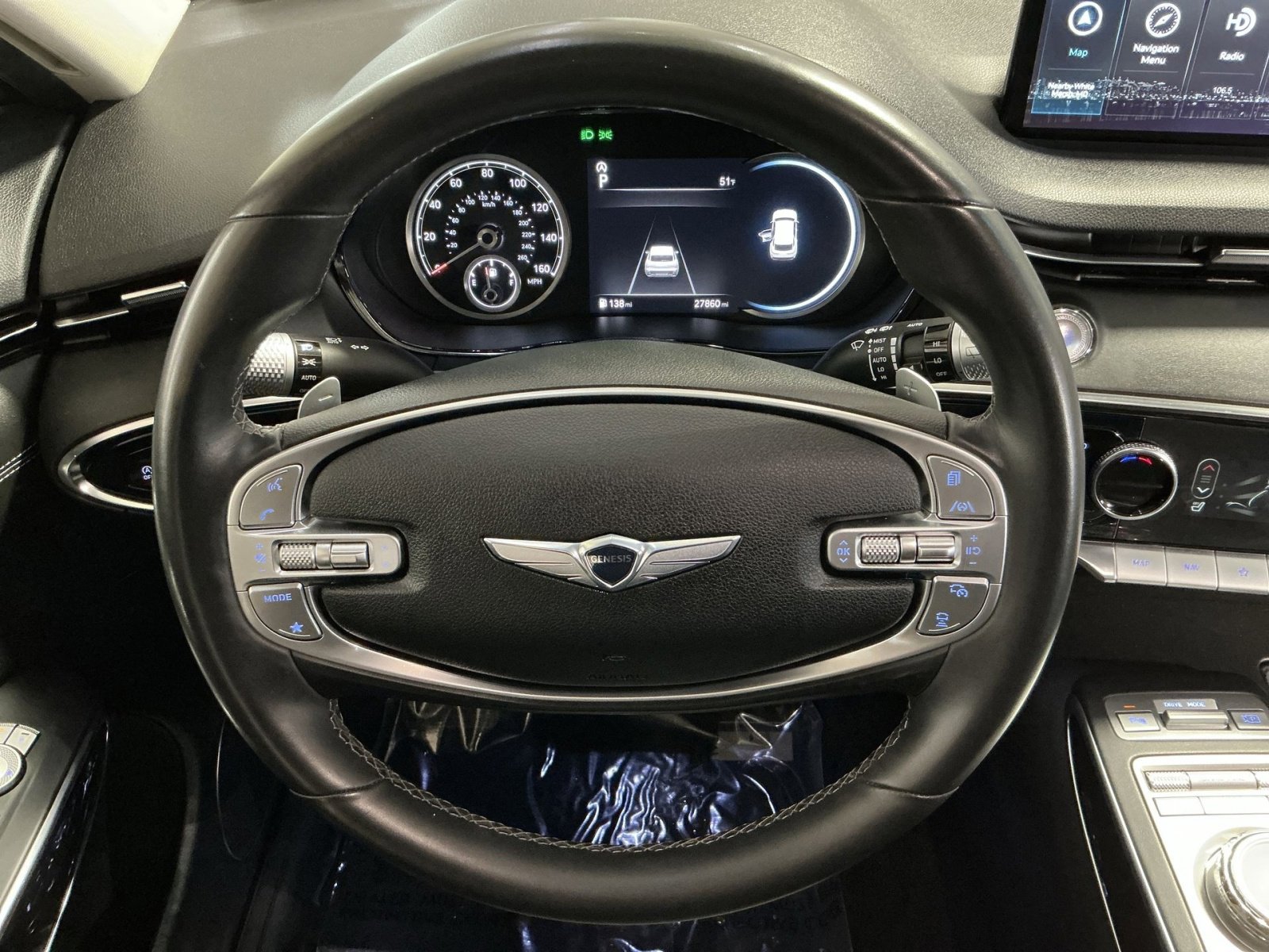 Used 2023 Genesis GV70 2.5T w/ Cargo Package image 24