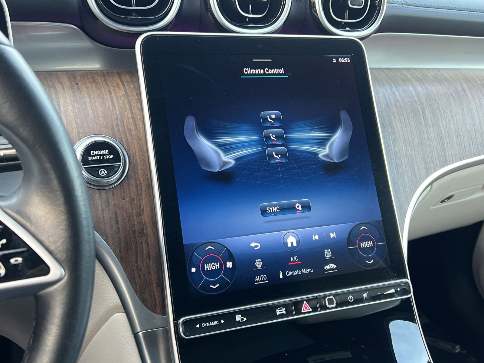 Certified 2024 Mercedes-Benz GLC 300 4MATIC image 19