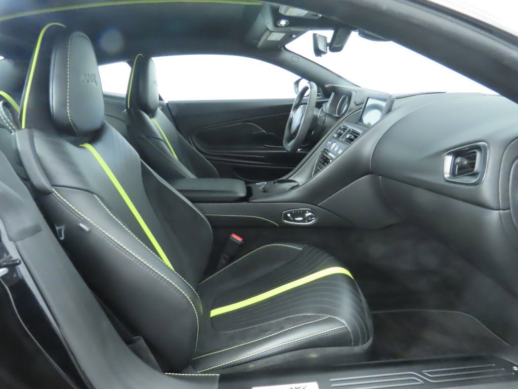 Used 2019 Aston Martin DB11 AMR image 21