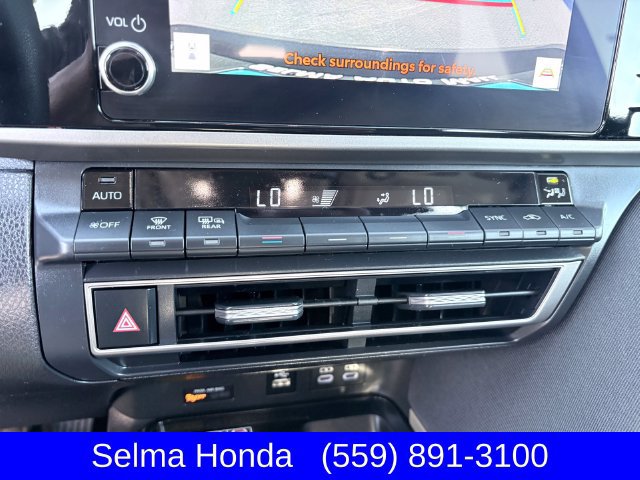 Used 2025 Toyota Camry LE FWD image 19