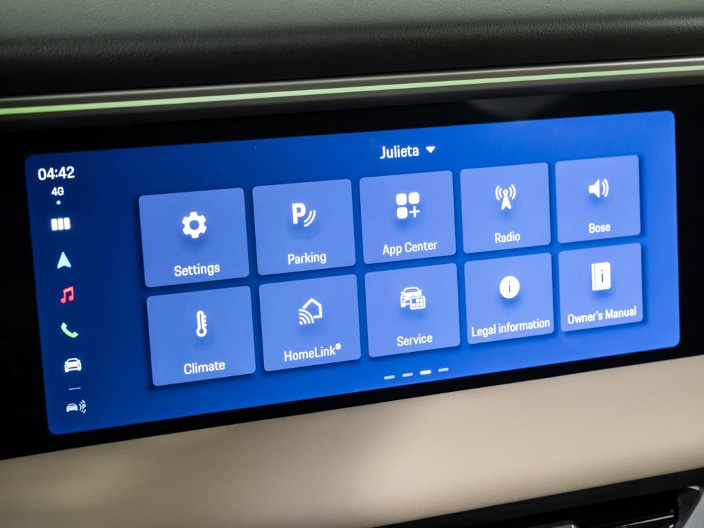 Certified 2024 Porsche Macan 4 Electric AWD/4WD image 14