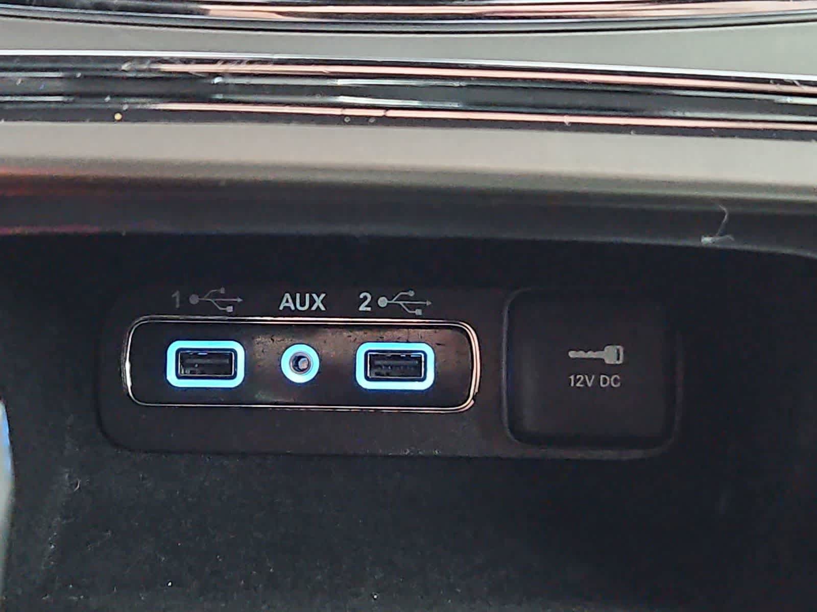 Used 2019 Jeep Grand Cherokee Laredo AWD/4WD image 30
