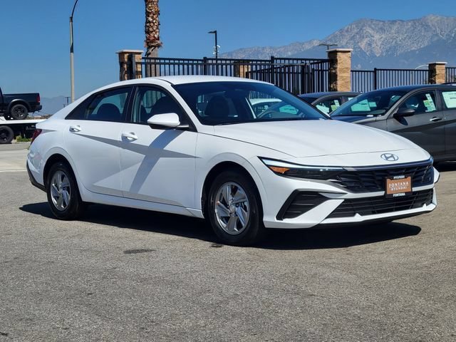 New 2026 Hyundai Elantra SE FWD image 31