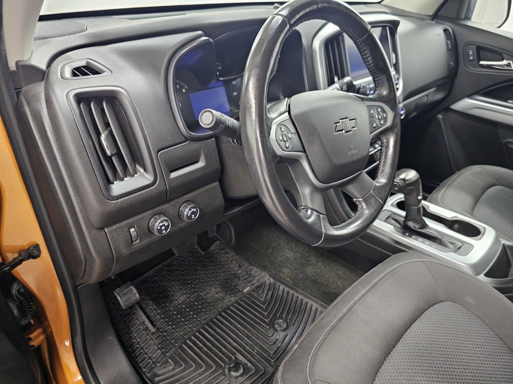 Used 2017 Chevrolet Colorado LT w/ LT Convenience Package AWD/4WD image 12