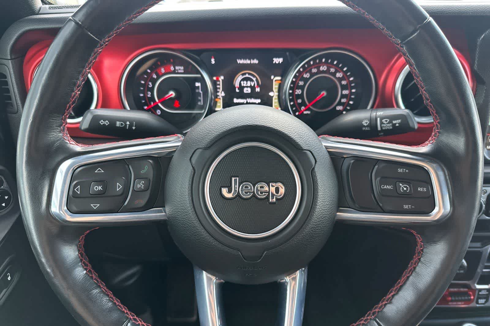 Used 2021 Jeep Gladiator Rubicon AWD/4WD image 25