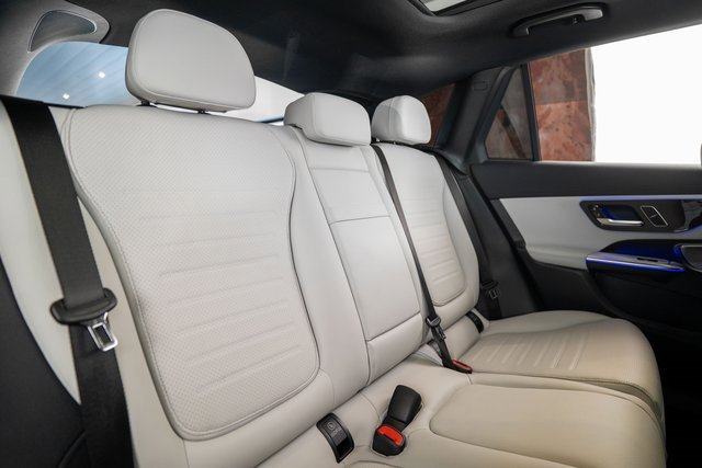 New 2026 Mercedes-Benz GLC 300 4MATIC image 31