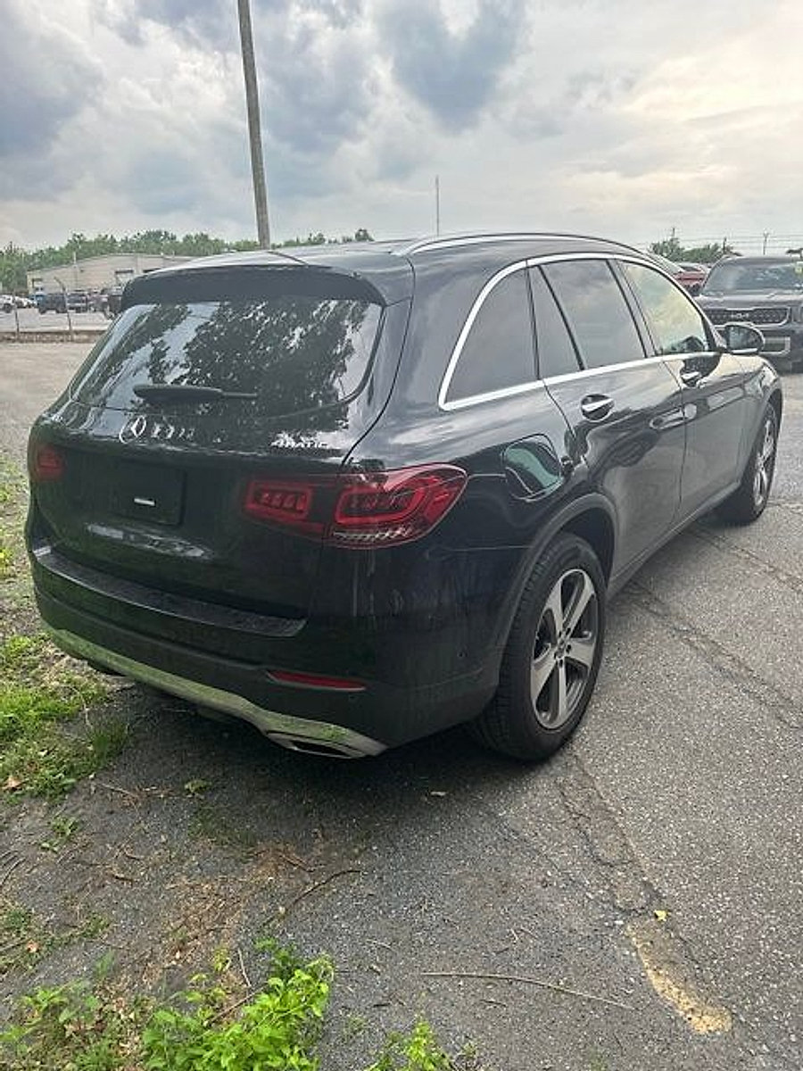 Certified 2021 Mercedes-Benz GLC 300 4MATIC image 3