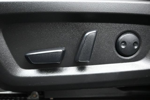 Used 2025 Mitsubishi Outlander SE FWD image 10