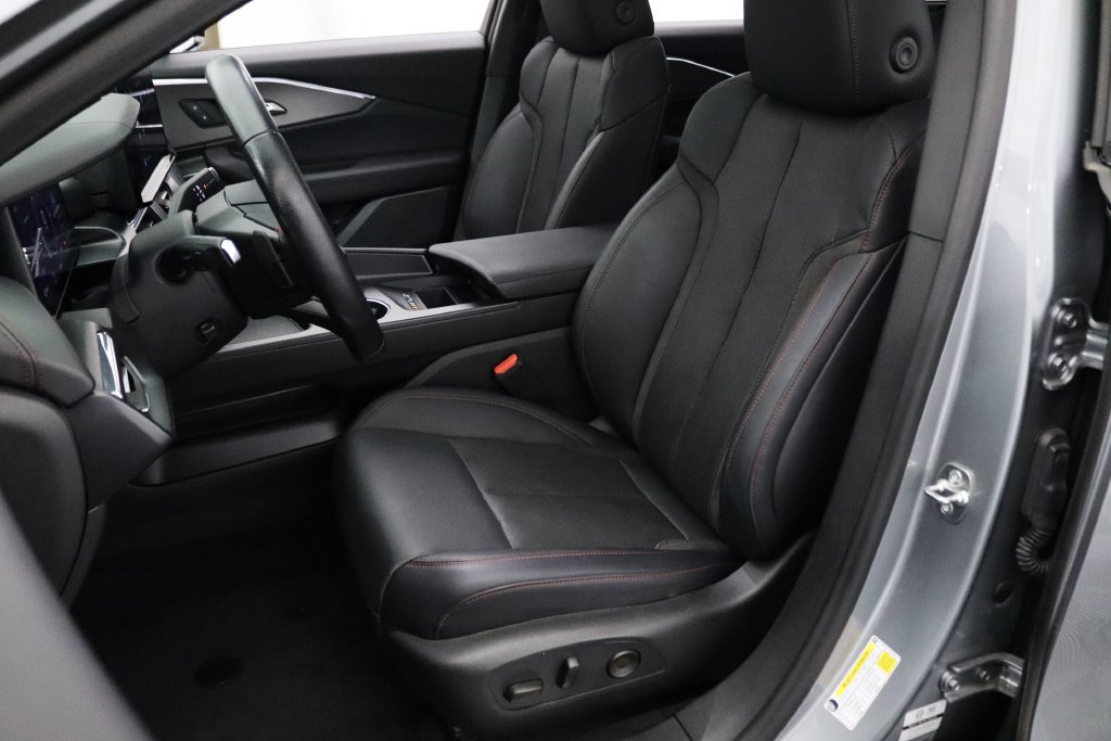 Certified 2024 Acura ZDX A-Spec AWD/4WD image 2