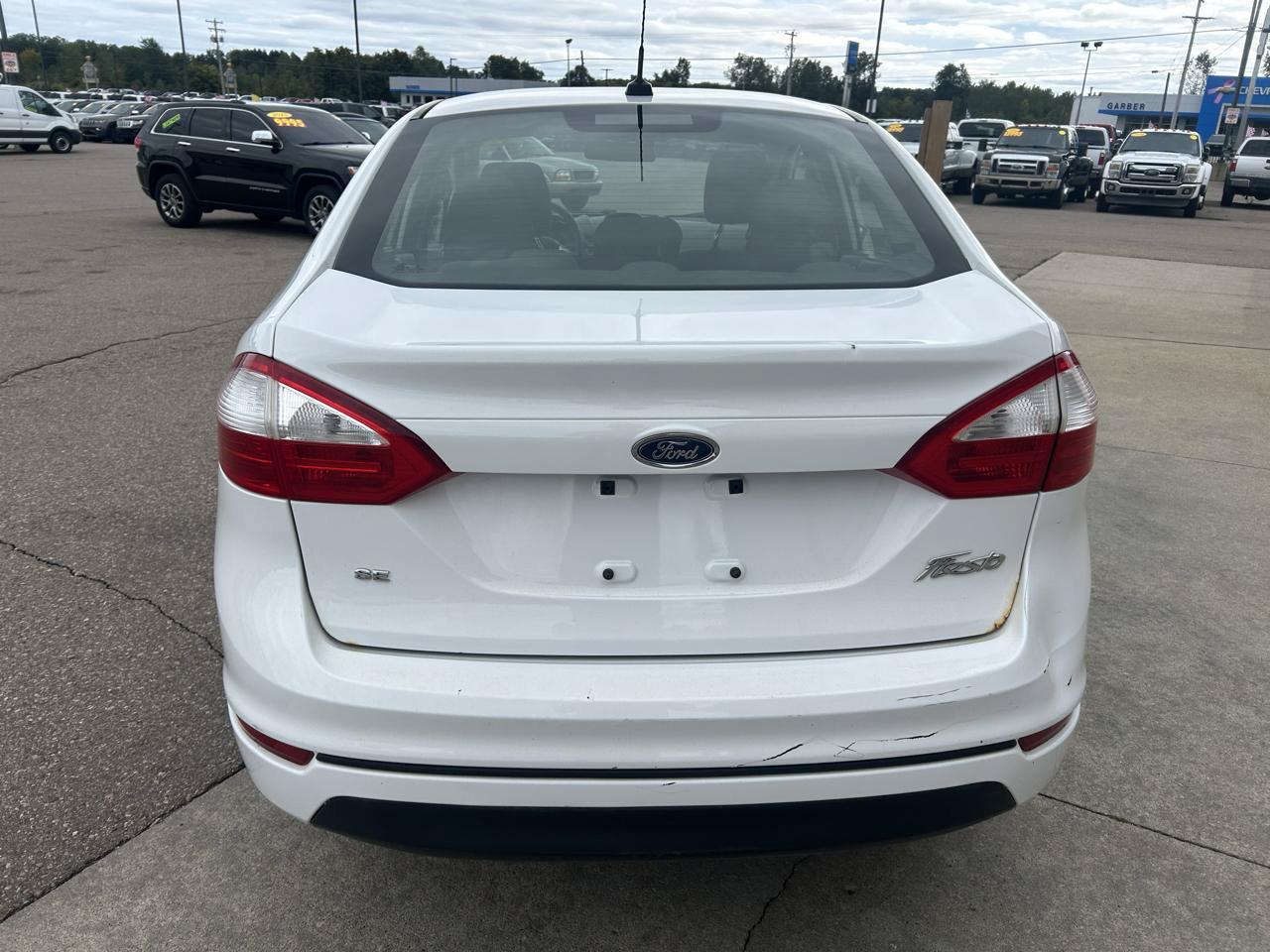 Used 2017 Ford Fiesta SE w/ Cold Weather Package FWD image 6