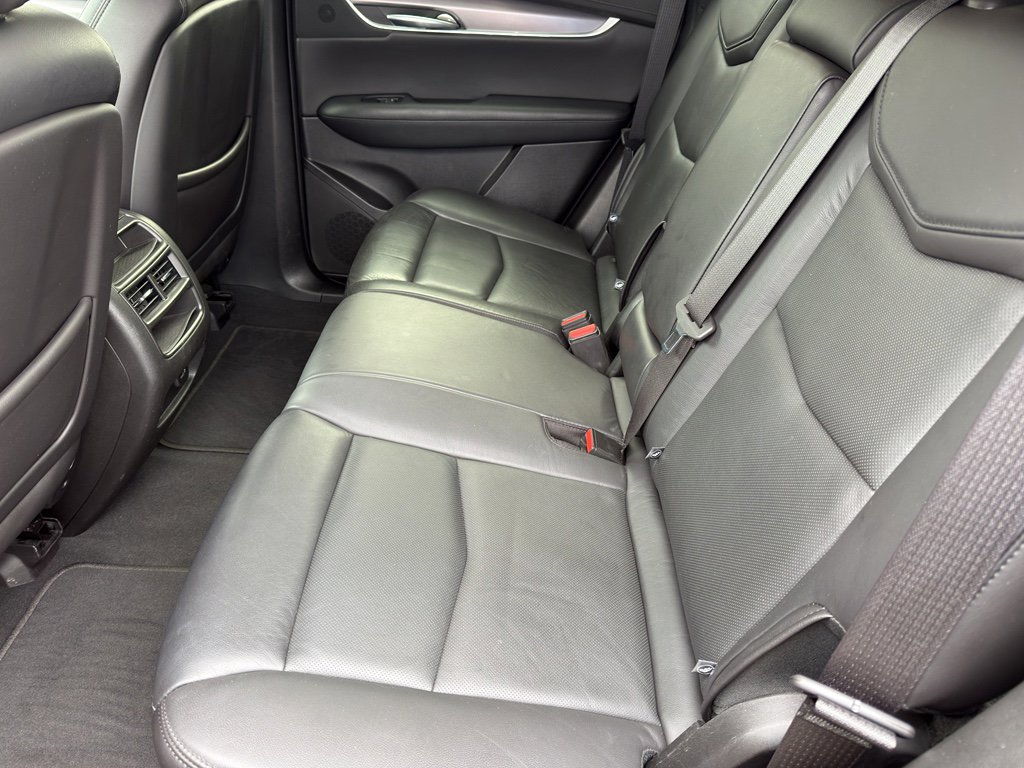 Used 2019 Cadillac XT5 Luxury w/ LPO, Radiant Package image 24