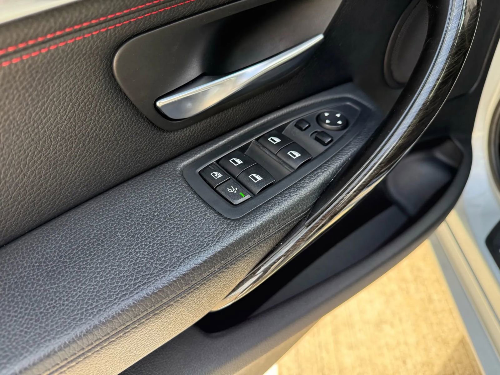 Used 2015 BMW 328i Gran Turismo xDrive image 19