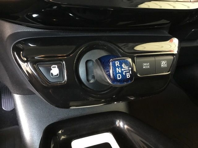 Used 2017 Toyota Prius Three w/ Protection Package image 28