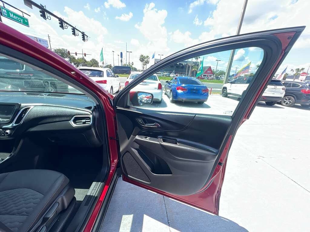 Used 2019 Chevrolet Equinox LT FWD image 8