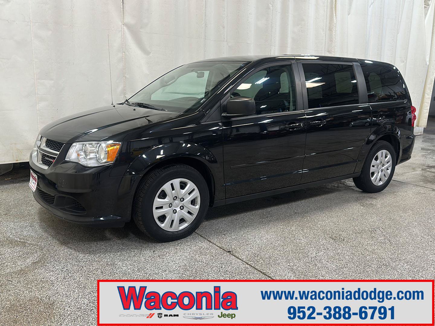 Used 2015 Dodge Grand Caravan SE w/ Quick Order Package 29E SE