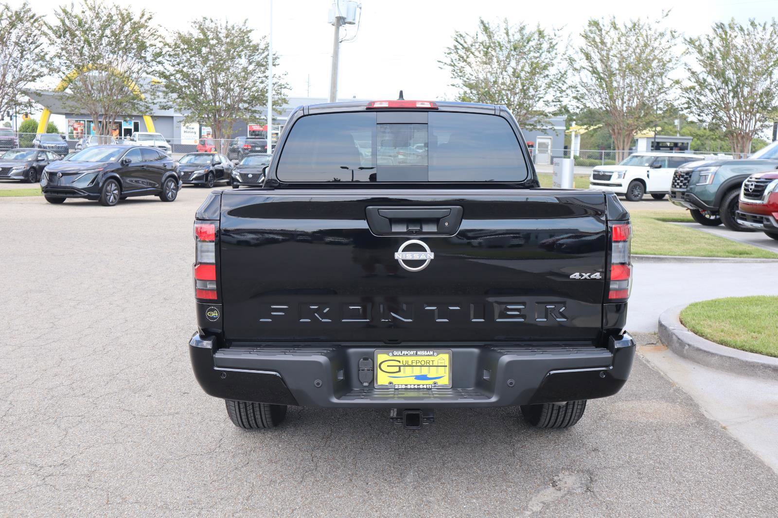 New 2026 Nissan Frontier 4x4 Crew Cab image 6