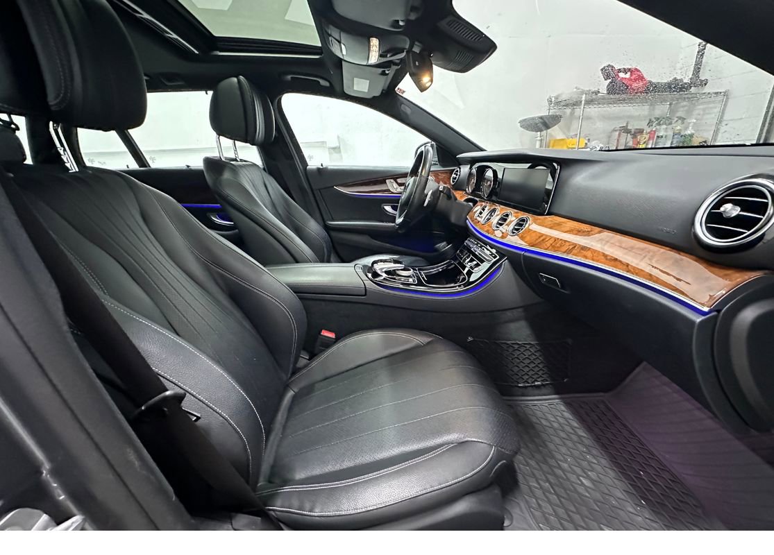 Used 2017 Mercedes-Benz E 400 4MATIC Wagon image 17