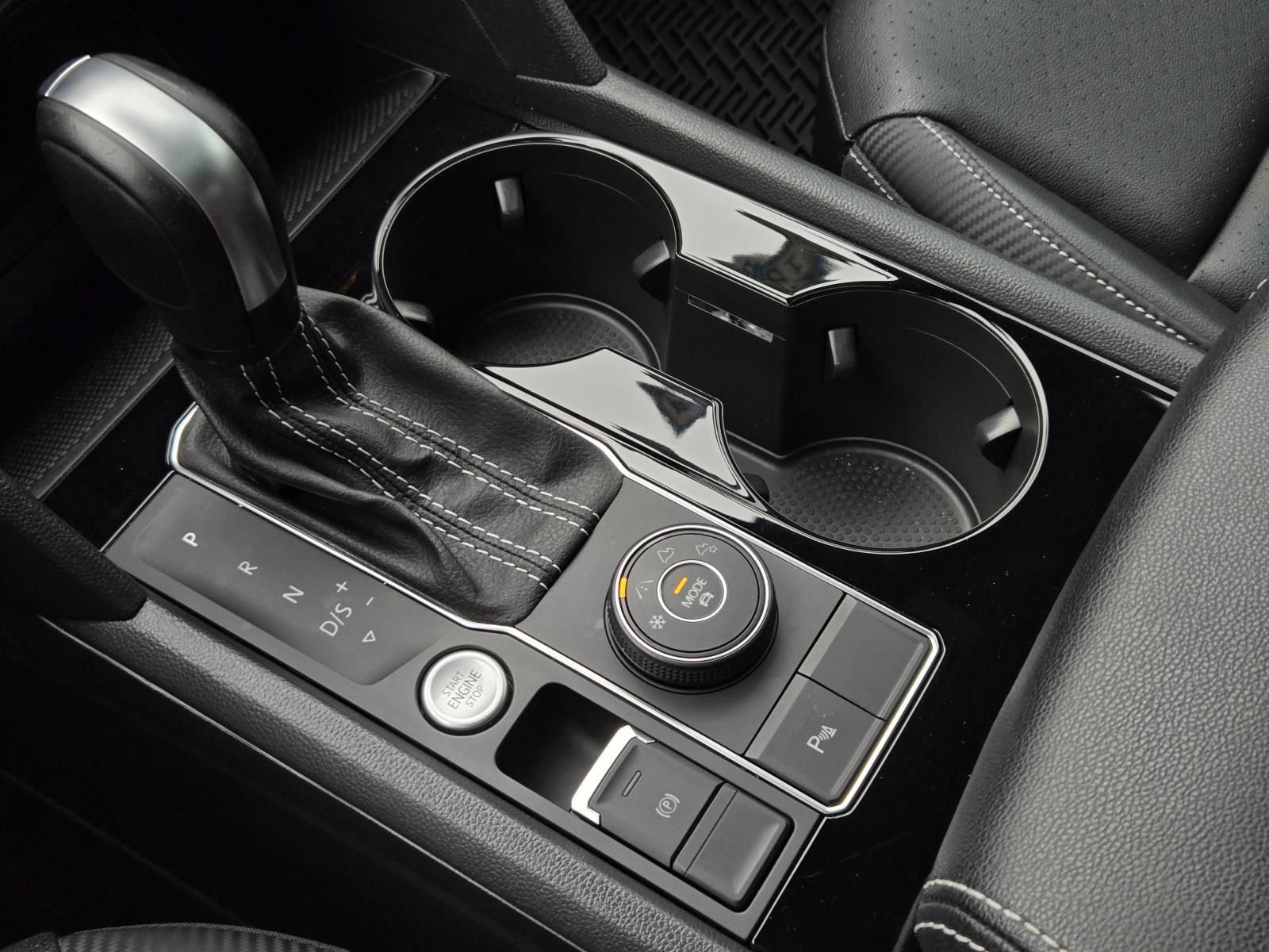 Used 2022 Volkswagen Atlas Cross Sport SEL R-Line w/ Cross Sport MDO Package image 29