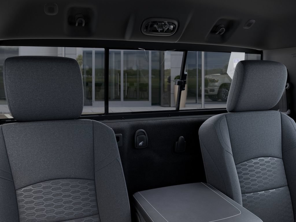 New 2025 RAM 5500 4x4 Regular Cab image 26