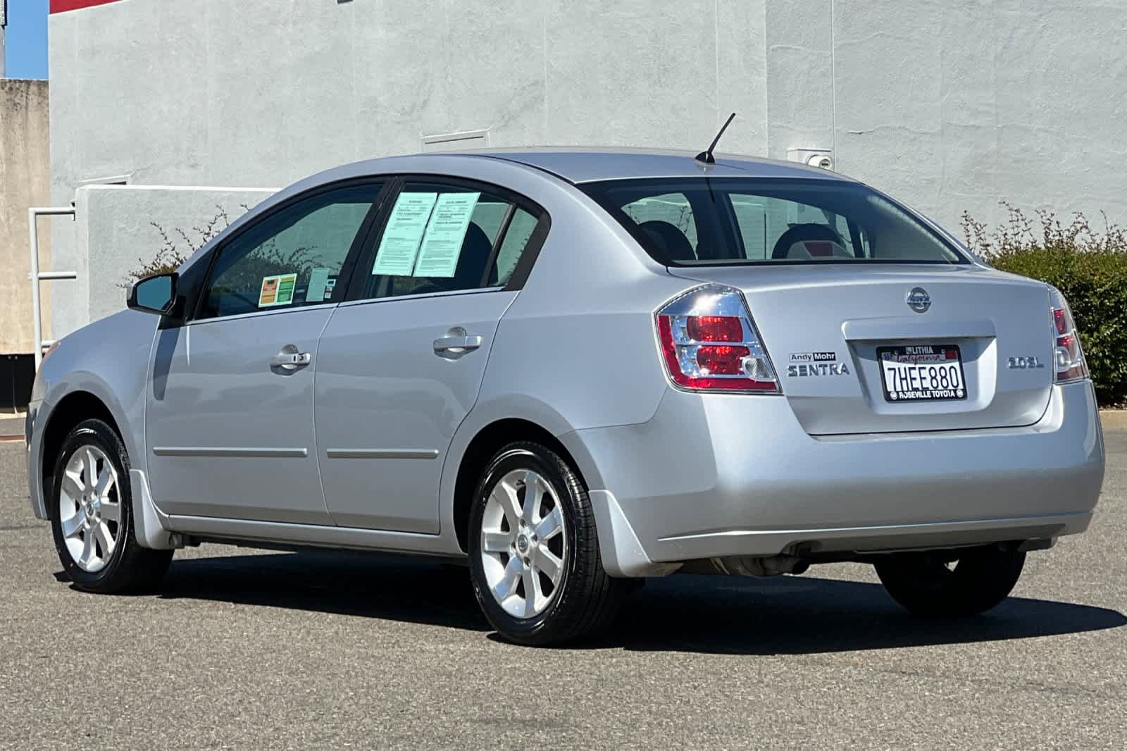 Used 2007 Nissan Sentra 2.0 SL w/ Sunroof Pkg FWD image 7