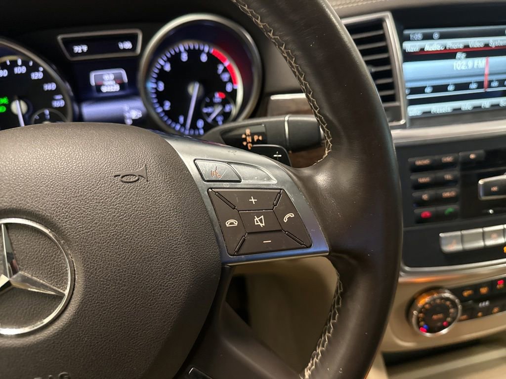 Used 2014 Mercedes-Benz GL 450 4MATIC image 24