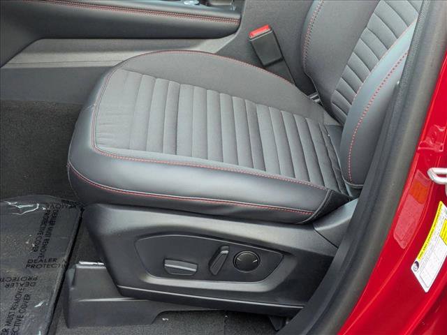 New 2026 Ford Explorer ST-Line w/ ST-Line Street Pack image 4