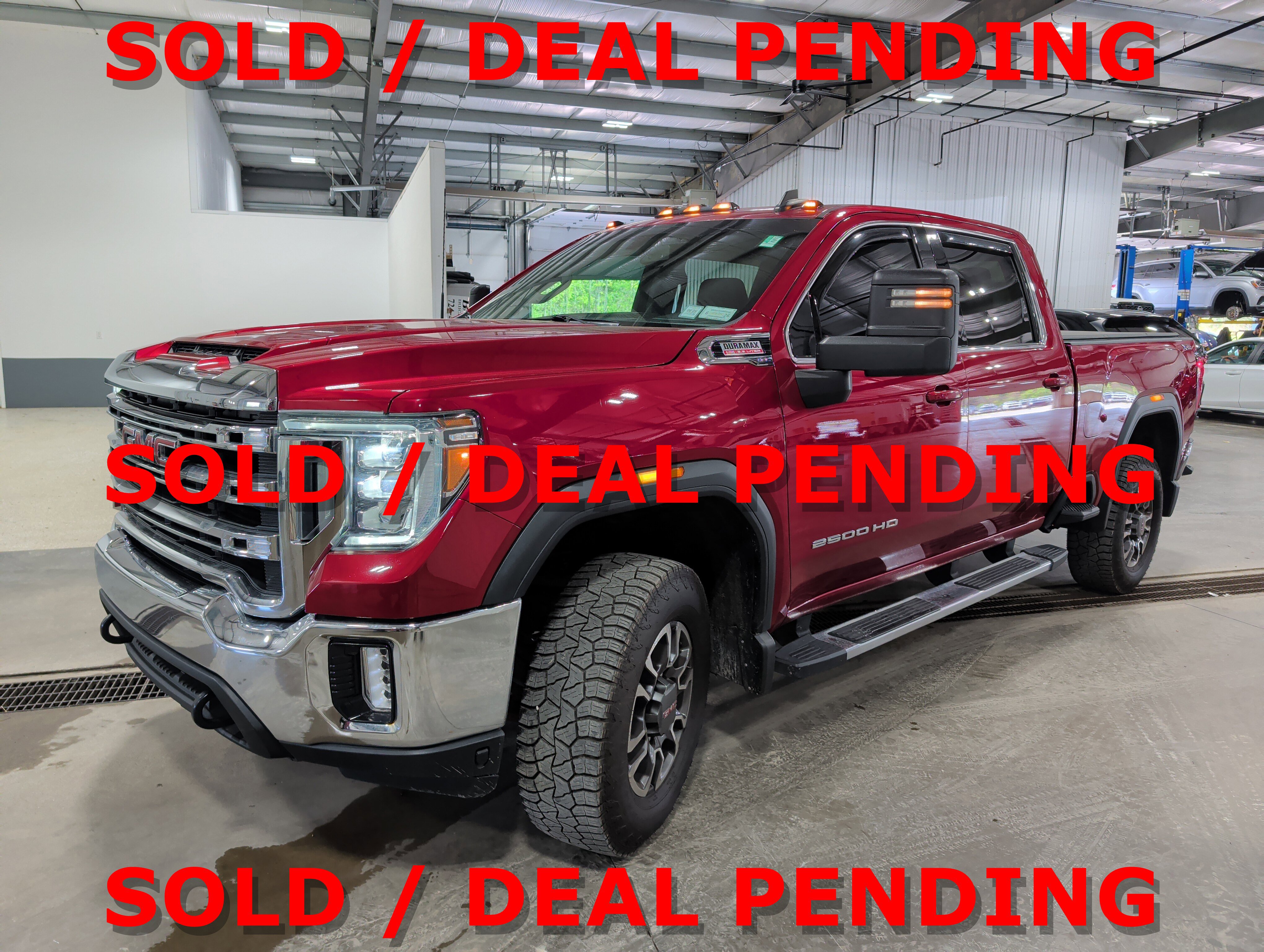 Used 2021 GMC Sierra 2500 SLE w/ SLE Value Package; AWD/4WD image 6