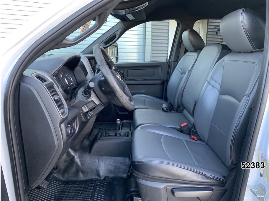 Used 2024 RAM 3500 Tradesman AWD/4WD image 18