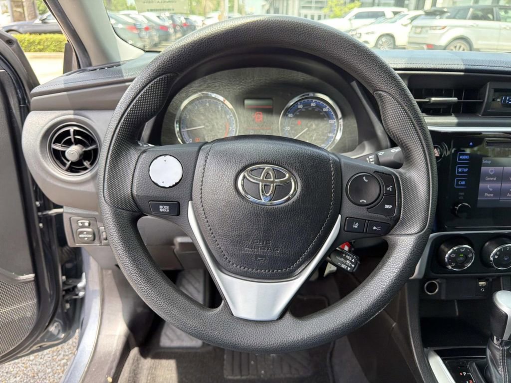 Used 2019 Toyota Corolla L FWD image 21