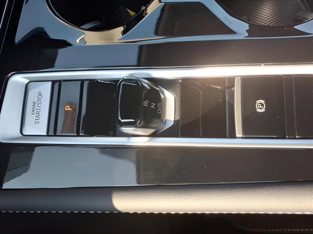 New 2026 Volkswagen Atlas SE image 18