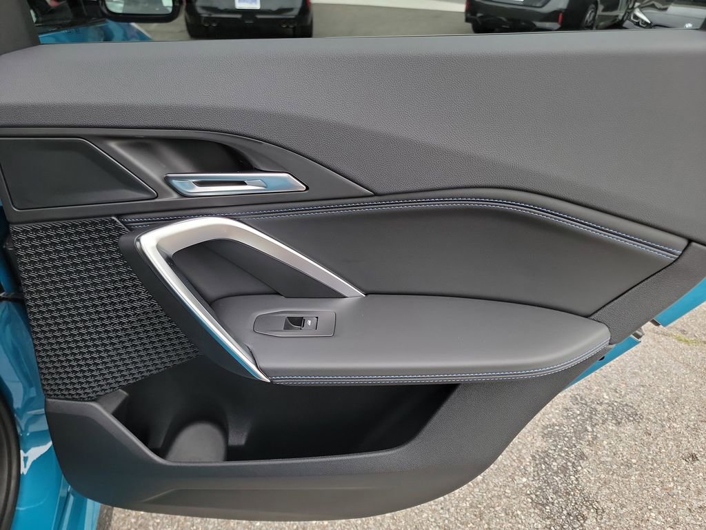 Certified 2025 BMW X1 xDrive28i w/ M Sport Package image 14